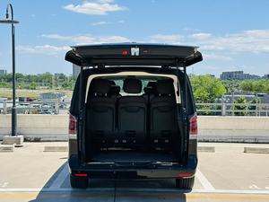 Voiture d'<span class=keywords><strong>occasion</strong></span> <span class=keywords><strong>Mercedes</strong></span>-Benz V-Class V300L 2024, version luxe à empattement long, MPV avec hybride léger 48V et autonomie de 500 km, presque neuve - Product Image 6