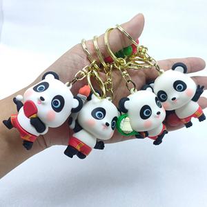 พวงกุญแจหมี 3 มิติ น่ารัก สั่งทำได้ ขายส่ง วัสดุ PVC นิ่ม สำหรับตกแต่งกระเป๋า ของขวัญส่งเสริมการขาย - Product Image 4