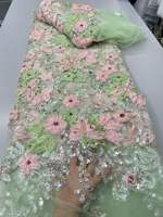 Nouveau tissu en dentelle de luxe de haute qualité, tissu en maille lourd brodé à la main avec des perles et des paillettes 3D pour robe de mariée ou de soirée pour femmes