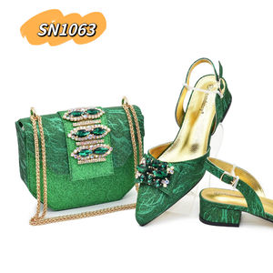 Inmyshop Vendita Calda Set di Scarpe e Borsa in Pelle PU Italiana di Alta Qualità con Strass <span class=keywords><strong>Tacco</strong></span> <span class=keywords><strong>Basso</strong></span> Bellissimo Set di Scarpe e Borsa da <span class=keywords><strong>Donna</strong></span> per Feste Africane - Product Image 1