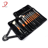 Ensemble de pinceaux de maquillage Dongmei de haute qualité, 12 pièces, manche en bois, poils synthétiques et en poils d'animaux, pour l'application du correcteur sur le visage, logo personnalisé