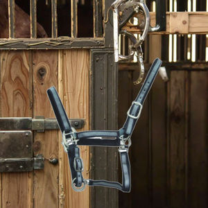 Vente en gros licol rembourré en nylon durable et réglable de haute qualité personnalisé quincaillerie NP pour cheval - Product Image 1