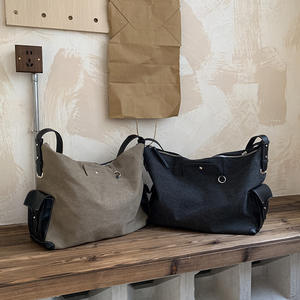 Borsa a Tracolla Hobo in Tela Premium 20-35L con Chiusura a Cerniera e Gancio, Manico Morbido, Borsa da Lavoro Spaziosa alla Moda per Donne, Sensazione di Lusso - Product Image 1