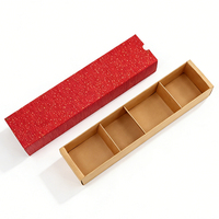 Boîte en carton ondulé rouge en gros avec 4 compartiments pour biscuits, bonbons et cadeaux de mariage