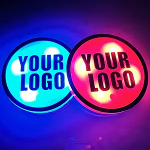 Lichtgevende Led Kleurrijke Koolstoflading Interieur Sfeer Houder Universele Gloed Aangepaste Logo Pad Auto Cup Mat