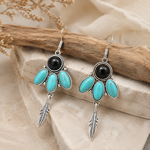 Orecchini Vintage Bohémien con Frange di Piume e Turchese, Regali per Feste Femminili - Product Image 4
