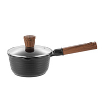Casserole classique antiadhésive en aluminium moulé sous pression avec fond en acier inoxydable, compatible lave-vaisselle et facile à nettoyer