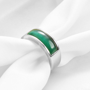Anillo Geométrico de Ojo de Gato Verde en Acero Inoxidable y Titanio, Joyería para Mujer, Regalo para Ocasiones Especiales CG1705 - Product Image 4