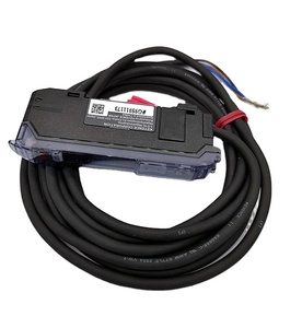 Sensor Amplificador de Fibra Óptica FS-V31P, Tipo de Cable de Unidad Principal, PNP, Nuevo Original, 12-24VDC, -10C a +55C - Product Image 1