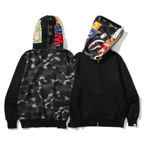 Felpa con Cappuccio e Zip per Coppia Ape Camouflage Ricamata, Versione High-End con Doppio/Singolo Cappuccio, Giacca Felpa Uomo Shark - Product Image 3