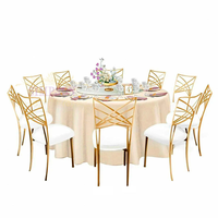 Chaises de mariage blanches pour événements en plein air, appartements et villas - Design moderne, qualité supérieure
