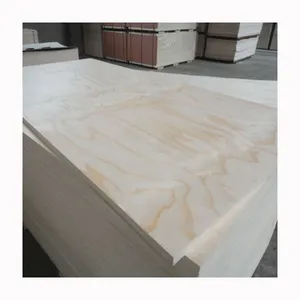 Linyi tersedia panel kayu untuk lemari 2.4mm 3.6mm 5mm inti Birch BB/CC wajah Radiata pinus kayu lapis komersial