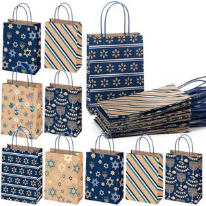 Sacs cadeaux en papier kraft personnalisés avec poignées torsadées pour fêtes, anniversaires, baby showers et shopping - Product Image 1