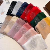Nouveaux Foulards en Soie Imitée Couleur Unie 2025 pour Femmes – Châles Longs, Larges, Légers, Fins et Doux avec Perles – Écharpe Hijab