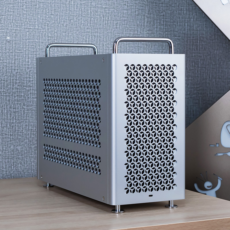 Versión de malla del panel frontal de malla plateada