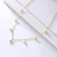 Collar Mlluki de Plata de Ley 925 con Cadena de Eslabones Dorados y Bisel Redondo en Forma de Rombo para Mujer, Personalizable