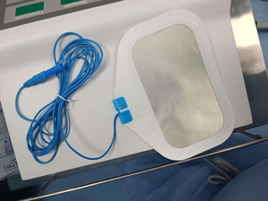 Bantalan pembumian pelat pasien elektrobedah netral sekali pakai, bantalan pembumian Esu elektroda netral <span class=keywords><strong>Bipolar</strong></span> dewasa - Product Image 4