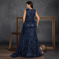 Robe de soirée sirène grande taille bleu marine à sequins et dentelle, sans manches, col en V, avec fente et cape drapée, pour soirée formelle