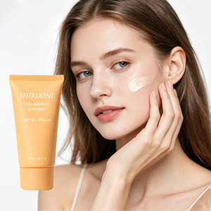 <span class=keywords><strong>Crema</strong></span> <span class=keywords><strong>Solare</strong></span> Vegana Naturale SPF50+ PA+++ con Glutatione e Niacinamide, <span class=keywords><strong>Protezione</strong></span> UV Idratante, Etichetta Privata all'Ingrosso - Product Image 6