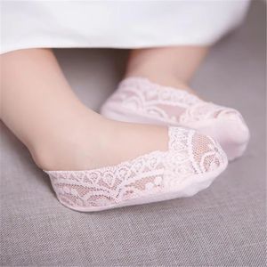 Chaussettes en dentelle pour bébé fille, 5 couleurs, chaussettes d'été pour bébé en bas âge, solides, respirantes, peu profondes, invisibles, douces et mignonnes - Product Image 1
