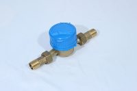 Water Meter Single Jet Mechanical DN15 R100 IP68 Cast Iron Body High Precision Residential Cold Water Flow Measuring Equipment