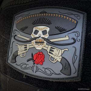 Patch en caoutchouc 3D PVC personnalisé El <span class=keywords><strong>Guapo</strong></span> avec dos en boucle souple pour vêtements - Product Image 5