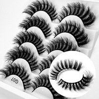 Faible MOQ 10 boîtes Cils en fourrure naturelle 8D en gros 15-26mm pour cils russes naturels noirs super fins fabriqués à la machine épaisseur 0,07mm