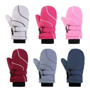 Mitaines imperméables pour enfants, gants de ski chauds et épais pour filles et garçons, cadeau promotionnel - Product Image 2