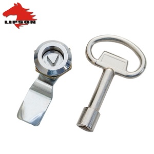 Cerradura de llave triangular LIPSON con 2 llaves Cromado brillante para gabinetes médicos y de distribución de energía - Product Image 2