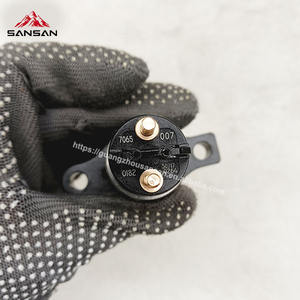 0445120007 дизельный топливный инжектор для 5,9 л, запчасти для двигателя, инжектор 0445120007 <span class=keywords><strong>Common</strong></span> <span class=keywords><strong>Rail</strong></span>, ISB3.9, ISB5.9 двигатель - Product Image 2