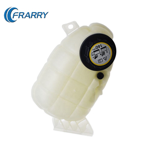 Serbatoio 17137642160 del serbatoio dell'<span class=keywords><strong>acqua</strong></span> del liquido di raffreddamento di espansione dei ricambi Auto per <span class=keywords><strong>BMW</strong></span> F36 F33 F32 328 F30 F20 F21 F22 F31 F34 - Product Image 4