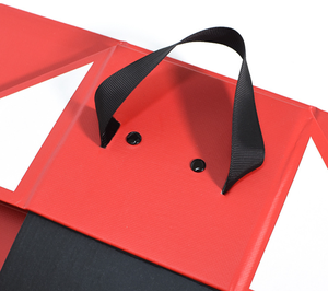 Đen trắng đỏ biểu tượng tùy chỉnh có thể gập lại rượu giấy bao bì Hộp quà tặng - Product Image 5