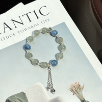Bracelet de perles classique en quartz rutilé vert naturel et kyanite - Charme floral rétro élégant - Bijoux unisexe - Troisième marque