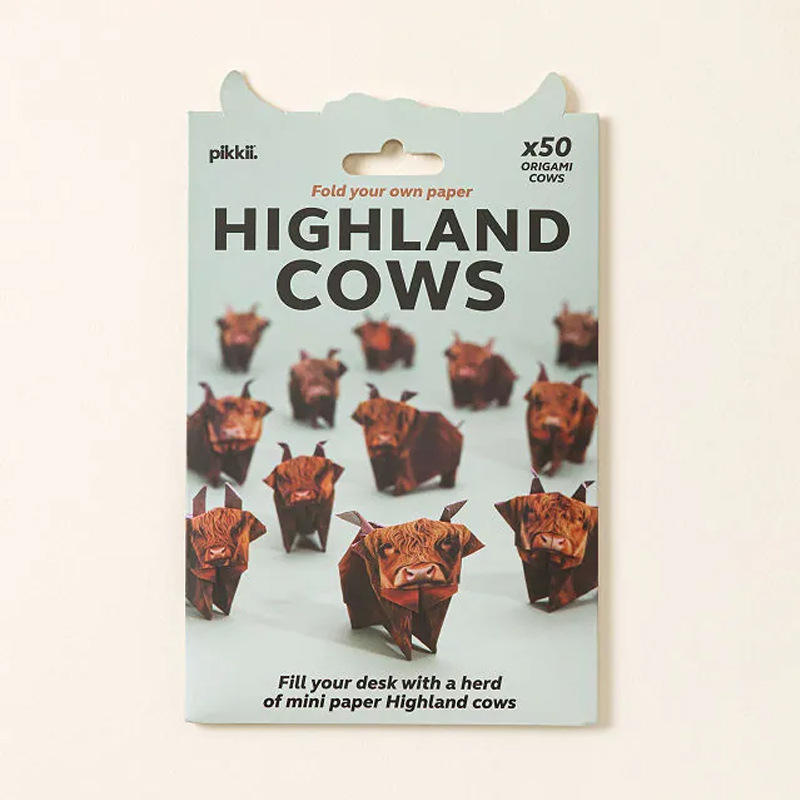 Mini origami de vaca de las tierras altas