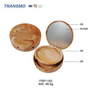 Estuche compacto para polvos prensados, polvos fijadores y coloretes, con efecto marmoleado, redondo y con espejo - Product Image 3