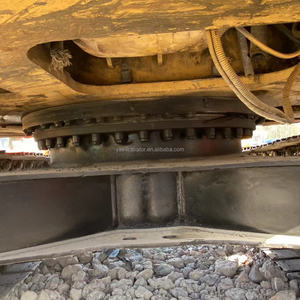 Machinerie d'occasion prête à l'emploi, excavatrice Caterpillar 13 tonnes CAT 313C, excellent état, pour travaux de construction. - Product Image 6