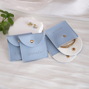 Pochettes en cuir PU bleu de haute qualité pour bijoux, avec gaufrage, pour bagues, colliers et boucles d'oreilles - Product Image 2