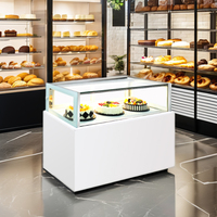 Vitrine Réfrigérée Commerciale à Glace avec Verre Courbé et 2 Portes pour Présenter Macarons, Chocolats et Pâtisseries