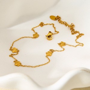 18K mạ vàng thép không gỉ xương đòn chuỗi tinh tế thanh lịch Hoa nhỏ mặt dây chuyền vòng cổ hợp thời trang Chuỗi liên kết cho thời trang - Product Image 4