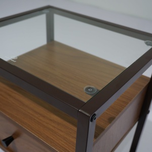 <span class=keywords><strong>Tavolino</strong></span> Laterale Multifunzionale ZIRI Moderno con Struttura in Metallo, Cassetto in <span class=keywords><strong>Legno</strong></span> e Pannello in <span class=keywords><strong>Vetro</strong></span> per Soggiorno - Product Image 4