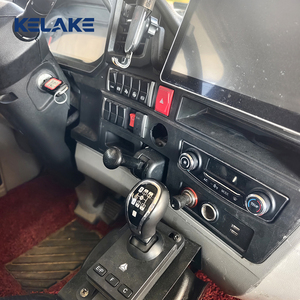 Sinotruck Howo Light Duty Used 371HP Gasoline Camion Freezer Truck <b>Refrigeration</b> for Truck 6x4 <b>Refrigerate</b> Truck - Product Image 3