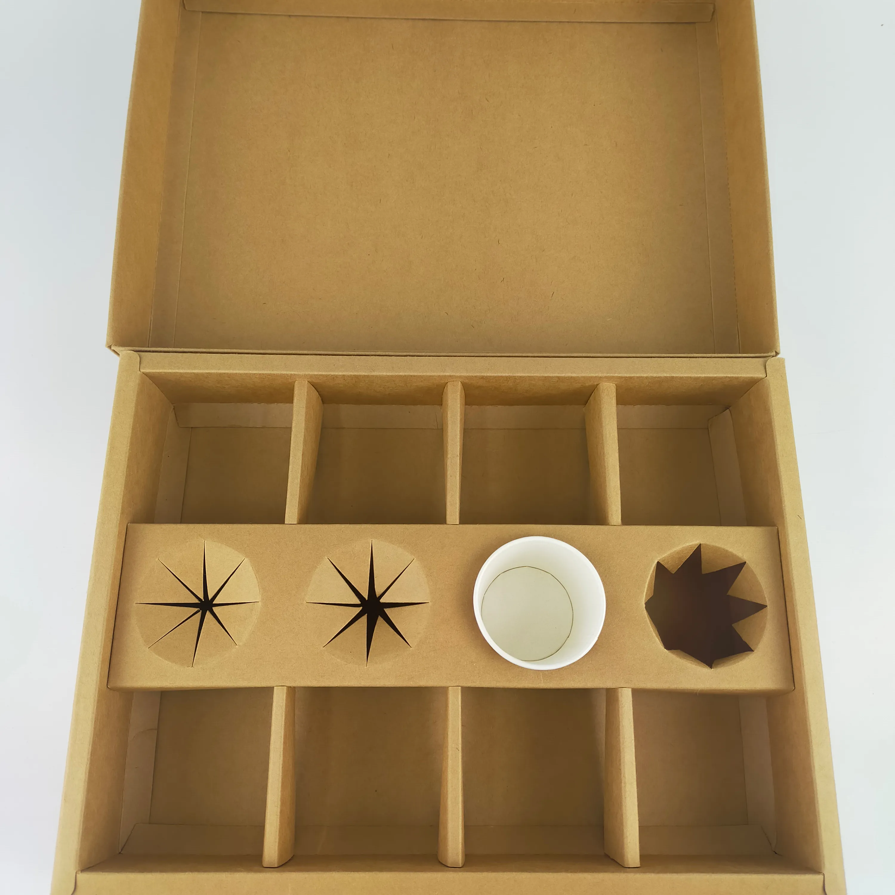 Бумажная коробка для пикника с логотипом на заказ, с 8/10 сетками для пикника, Экологически чистая белая черная картонная коробка из крафт-бумаги