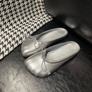 Zapatos Planos Casuales Antideslizantes para Mujer con Punta Dividida y Lazo, Éxito de Ventas Viral 2026 - Product Image 3