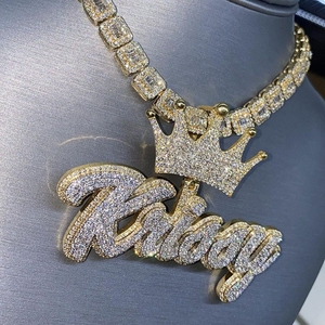 Collar <span class=keywords><strong>de</strong></span> diamantes <span class=keywords><strong>de</strong></span> moissanita con busto <span class=keywords><strong>de</strong></span> moda personalizable con cadena <span class=keywords><strong>de</strong></span> cuerda con certificado VVS <span class=keywords><strong>y</strong></span> placa <span class=keywords><strong>de</strong></span> nombre - Product Image 5
