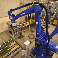 Bras robotisé YASKAWA MOTOMAN PL190 à 4 axes, 190 kg, pour palettisation, depalettisation, manutention de matériaux, préhension et placement