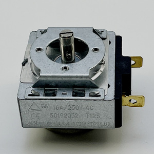 Interruptor Temporizador para Horno Eléctrico 16A 250V CA, Cuerpo de Acero con Enchufe, para Electrodomésticos de Cocina - Product Image 1