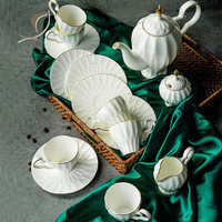 Service à café en porcelaine osseuse QIAN HU American Classic Eco-Friendly 15 pièces avec bordure en or véritable, comprenant une théière, un sucrier, une tasse à lait et une soucoupe, coffret cadeau