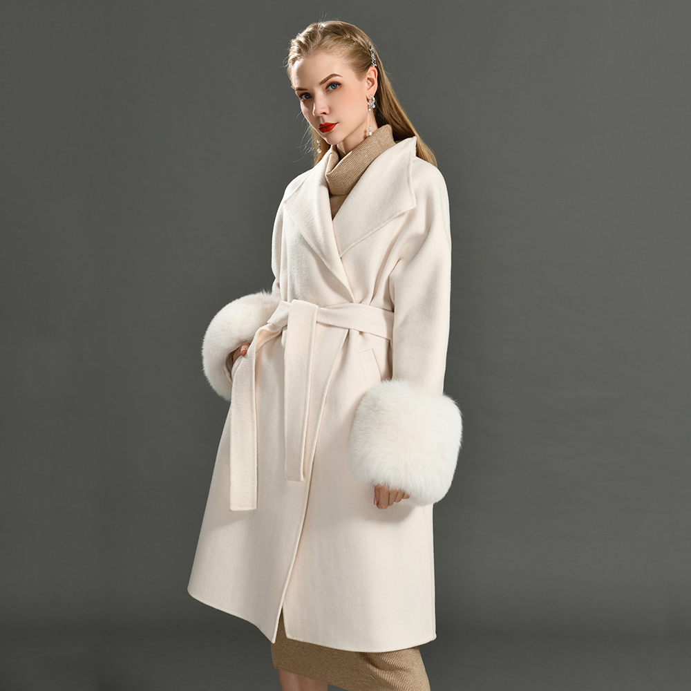 2021 New Designer White Women's Wool Coat with Real Fox Fur Collar, Long Cashmere Winter Coat, Casual and Breathable Fashion 2021 New Designer White Women's Wool Coat with Real Fox Fur Collar, Long Cashmere Winter Coat, Casual and Breathable Fashion