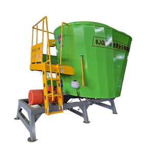 Le mélangeur vertical TMR est <span class=keywords><strong>un</strong></span> excellent outil pour broyer, déchiqueter et pétrir la soie pour l'élevage de bovins et de moutons. - Product Image 5