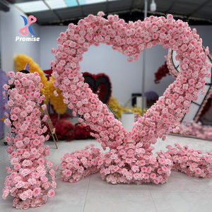 Arco de Flores de Rosas Rosadas de Seda en Forma de Corazón, Romántico y Realista, Arreglo Floral Artificial Hecho a Mano para Bodas, Escenarios y Cabinas de Fotos - Product Image 1